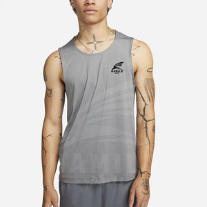 Gilet de sport en coton 230 GSM pour homme, débardeur uni sans manches avec logo personnalisé pour musculation et fitness, personnalisable - Product Image 1