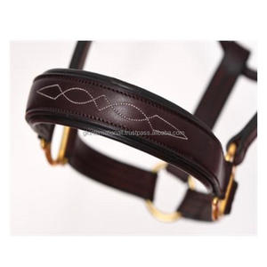 Cabestro de caballo de cuero marrón cosido, hecho a mano Accesorio clásico, suave, acolchado, hardware de latón sólido y enganche en la garganta - Product Image 4