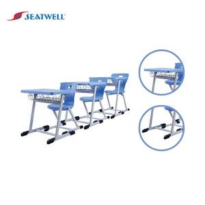 Bureau et chaise d'étudiant pour les études à domicile - Product Image 1