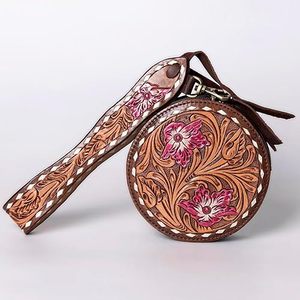 Bolso de cantimplora cruzado de cuero labrado a mano floral occidental bohemio Fabricante Mayorista indio listo para stock - Product Image 1