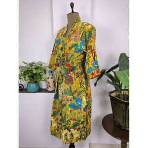 Kimono de algodón con estampado de bloques de Farida Khalo, hecho a mano en India, estilo bohemio de lujo para vacaciones en la playa, pareo de verano color mostaza para traje de baño. - Product Image 5