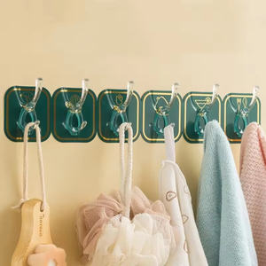 Vente en gros Rangée de luxe légère sans poinçonnage Pâte à <span class=keywords><strong>six</strong></span> rangées Cuisine Salle de bain Crochet multifonction pour porte arrière Crochet mural - Product Image 5