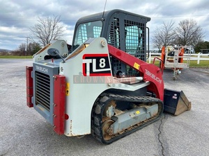 Chargeuse sur chenilles compacte diesel Takeuchi TL8 2015 avec moteur Kohler et hydraulique Huade haute performance - Product Image 6