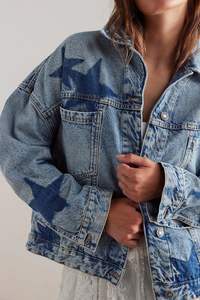 Women Casual <b>Denim</b> Jacket Oversized Leopard Stars Printed Boyfriend Vintage Jean Jacket Coat with Pockets - Product Image 3