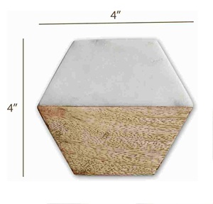 Lot de 6 sous-verres en marbre hexagone pour boissons en bois naturel et mangue en marbre fabriqués en Inde - Product Image 2