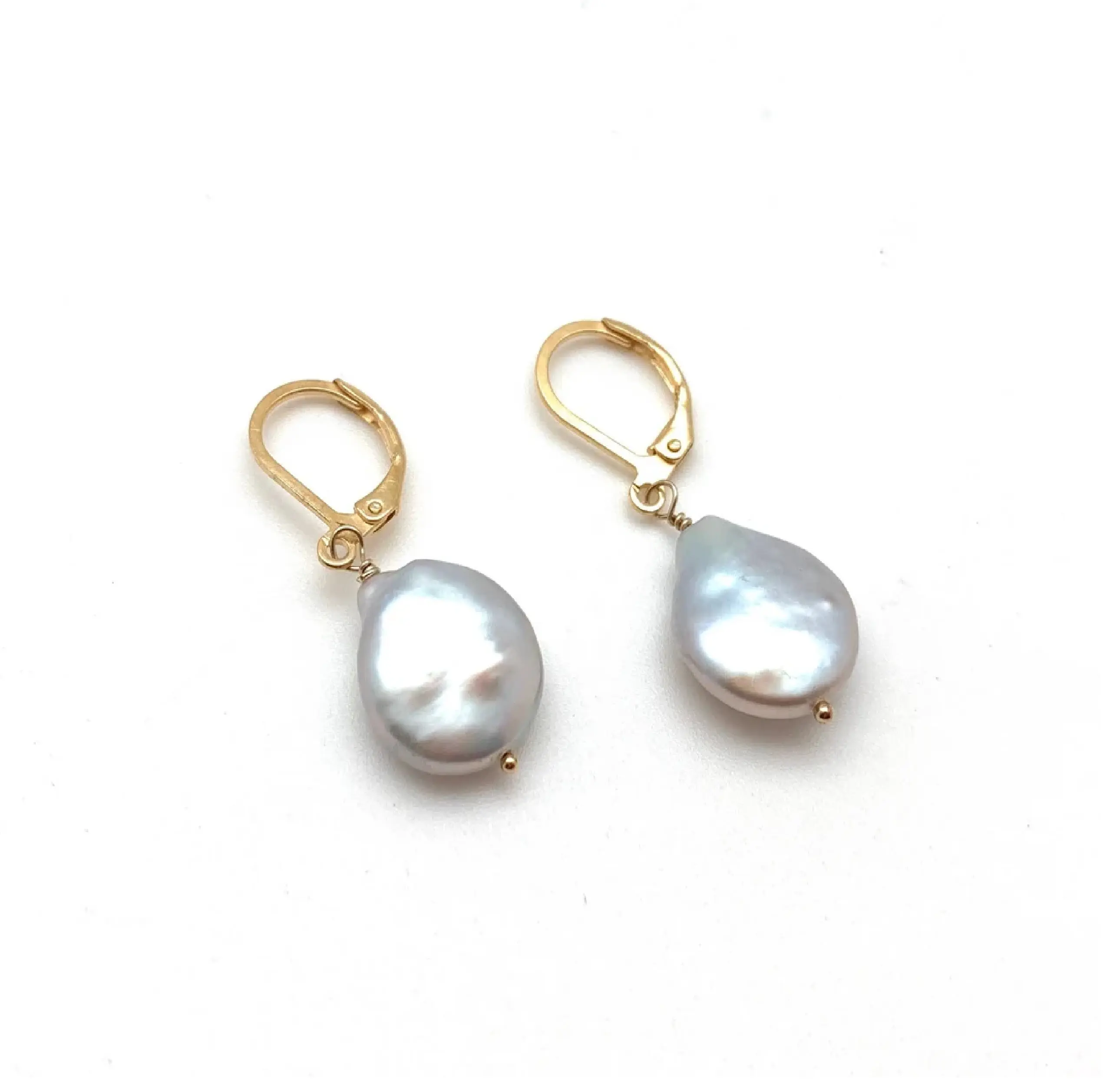 Eleganza da donna moneta di perle tropicali S925 in argento Sterling placcatura in oro rotonda con goccia di perle appannamento libera orecchini orecchini gioielli