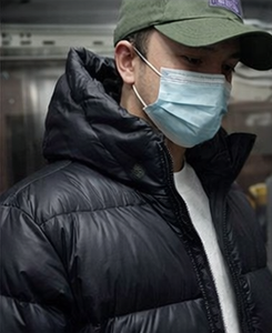 Offre spéciale Doudoune d'hiver imperméable personnalisée Manteau bouffant réglable Manteau à bulles Vestes épaisses de style de rue - Product Image 4