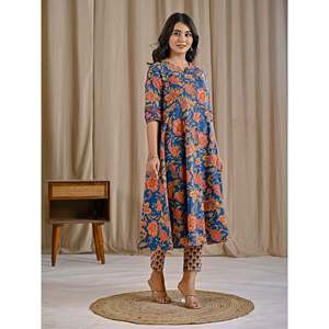 Ensemble Kurta et pantalon en coton imprimé bleu Jaal pour filles et femmes, style ethnique indien avec broderies pour les fêtes et occasions spéciales - Product Image 6