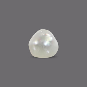 Perles de culture d'eau douce naturelles, boutonnes, blanches, 6,1 carats, avec accents roses, de type Basra - Product Image 2
