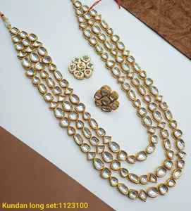 Ensemble de bijoux de mariage traditionnels indiens en cuivre plaqué or pour femmes, boucles d'oreilles et collier - Product Image 2