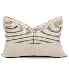 Housses de coussin en coton tissé à la main de haute qualité taie d'oreiller brodée pour lit à usage domestique disponible en gros - Product Image 1