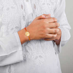 เครื่องประดับไข่มุกพันธบัตรครอบครัวสีทอง Bhaiya Bhabhi rakhis - Product Image 5