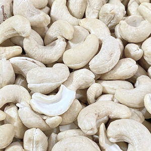 Fournisseur de Confiance Noix de Cajou Crues Congelées WW180 WW240 WW320 Qualité LP 4,7% d'humidité Provenant de Santigo Vietnam - Product Image 1