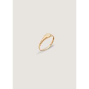 Anillo de Sello Clásico Pequeño de Acero Inoxidable con Incrustaciones, Estilo Moderno de Racimo y Eternidad, Regalo para Cualquier Ocasión - Product Image 2