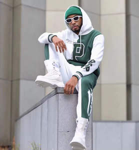 ชุดวอร์มวิ่งออกกำลังกายแบบมีฮู้ด 2 ชิ้น คุณภาพพรีเมียม ปี 2026 แบบสั่งทำพิเศษ เนื้อผ้าหนา ระบายอากาศได้ดี ราคาดีที่สุด สำหรับผู้ชาย ฤดูหนาว สไตล์ลำลอง - Product Image 3