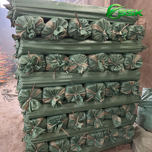 Escoba y Mopa 2 en 1 Portátil de Fábrica Vietnamita con Mango de Madera, Cerdas Suaves, Plástico PVC Ecológico de Alta Calidad para Hogar y Jardín - Product Image 5