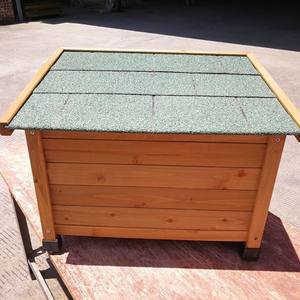 Niche d'Extérieur en Bois pour Chats en Gros | Toit Étanche & Porte Battante pour Abri Toutes Saisons - Product Image 4