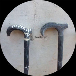 Mango de bastón de cuerno único para regalar y exhibir pieza Premium hecha a mano Tradebyd - Product Image 3