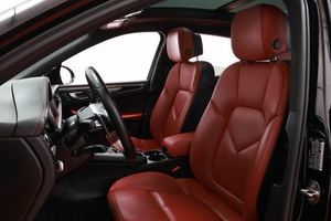 รถ SUV M-ACAN ปี 2021 ไมล์น้อย ระบบขับเคลื่อนสี่ล้อ เกียร์อัตโนมัติ 7 สปีด 326 348 แรงม้า เครื่องยนต์ 3 ลิตร V6 - Product Image 2