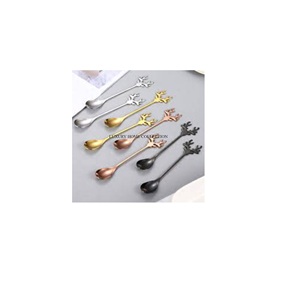 Couverts en métal de qualité supérieure avec poignées ergonomiques conçus pour les repas décontractés et formels en acier inoxydable - Product Image 1