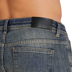 Pantalones vaqueros de ajuste relajado para hombre, Pantalones vaqueros de pierna recta de color azul lavado medio, estilo vaquero informal de corte clásico para todos los días - Product Image 4