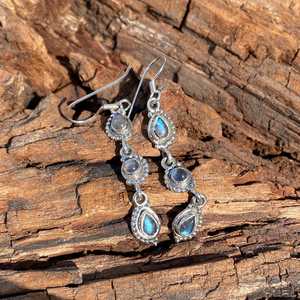 Boucles d'oreilles pendantes en labradorite faite à la main, bijoux en argent sterling 925 pour femmes, cadeau en pierre naturelle - Product Image 1