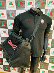 Polo en coton personnalisé décontracté pour hommes, livraison rapide, design brodé solide, prix décent, taille plus, bonne qualité en vrac - Product Image 3