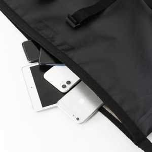 Bolsa de Lona Impermeable Faraday Stealth Negra 55L - Product Image 4