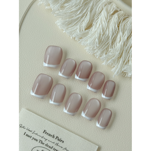 Uñas Postizas con Diseño Elegante de Estilo Francés Clásico - Product Image 3