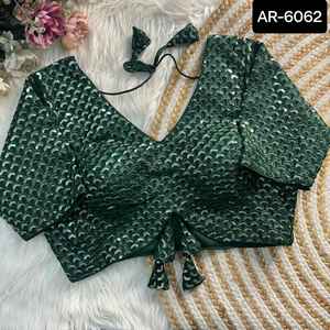 Ropa de fiesta de diseñador pakistaní de la India Saree Kanchipuram Soft Lichi Silks Sarees y Heavy Faux Georgette con trabajo de bordado - Product Image 5