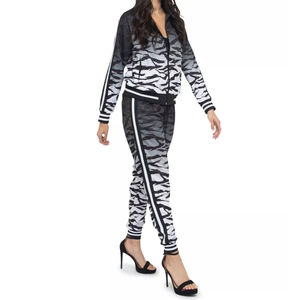 Conjunto de chándal con estampado de sublimación para mujer, ropa de mujer de la mejor calidad a precio mayorista - Product Image 2