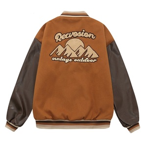 Chaqueta universitaria de retazos con logotipo bordado personalizado chaquetas universitarias clásicas de béisbol de lana informales rojas para hombre - Product Image 2