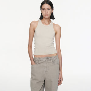 Camiseta sin mangas elástica deportiva ajustada para mujer con logotipo personalizado, Camiseta básica suave y fina con cuello transpirable y tejido de punto, estilo informal, Parte delantera corta - Product Image 2