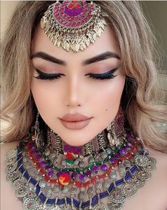 Juego de Joyería Vintage para Boda, Diseño Personalizado, MOQ Bajo, Superventas, Aretes y Collar Vintage para Mujer - Product Image 4