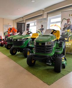 Cortacésped inalámbrico JOHN DEER X350R de grado industrial de 2 tiempos - Product Image 2