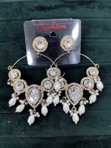 Pendientes de Mujer con Diseño Tradicional y Efecto de Sombra, Impresionante Diseño con Cuentas de Piedra de Sombra y Perlas, Joyería de Moda de Aleación, Mayorista - Product Image 3