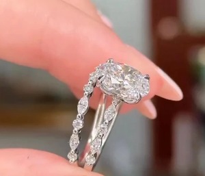 Conjunto nupcial de compromiso de moissanita de corte ovalado de 3 CT, banda de boda, anillo de promesa, regalo de boda, conjunto nupcial elegante, anillo para regalo - Product Image 4