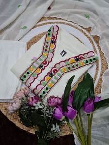 Nuevo pantalón tradicional de viscosa pura Chinon Kurta con trabajo en relieve y Dupatta para fiesta estilo Salwar Kameez - Product Image 5