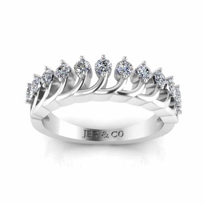 แหวนเพชรเม็ดกลมสีขาวชุบทอง925สำหรับผู้หญิงแหวนแต่งงานสไตล์มงกุฎทำจากเงินสเตอร์ลิง - Product Image 4