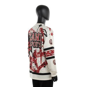 Camiseta sin mangas de algodón jersey premium de 240 GSM para hombre, color crema, rojo, negro, con gráfico urbano y logotipo en panel. - Product Image 5