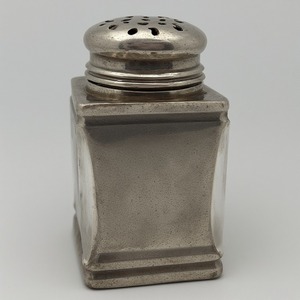 Moulin à poivre durable écologique en acier inoxydable de qualité supérieure Texture martelée brillante Travail artisanal offrant un accent décoratif - Product Image 2