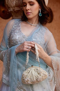 Elegante bolso de mano de fiesta con diseño de lentejuelas hecho a mano de La India para niñas precio al por mayor para compradores a granel - Product Image 2