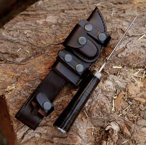 Cuchillo de Caza y Camping de Hoja Fija de Acero de Damasco de Alta Calidad, Hecho a Mano, con Mango de Madera y Funda de Cuero - Product Image 5