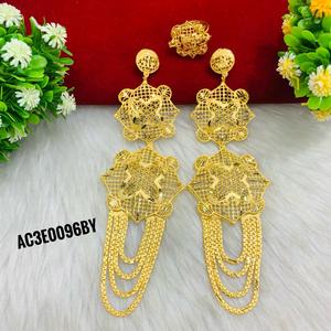 Pendientes chapados en oro de un gramo de diseñador, diseño en línea, joyería de moda, todos los diseños, comprar Pendientes chapados en oro en línea en India - Product Image 3