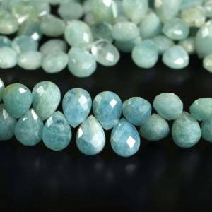 Perles d'aigue-marine naturelle facettées en forme de poire, pierres précieuses d'aigue-marine en vrac pour la fabrication de bijoux au prix de gros en provenance d'Inde - Product Image 5