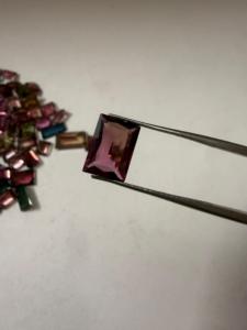 Lot de pierres précieuses en tourmaline naturelle 291 Ct 206 pièces Forme octogonale Couleurs mélangées |   Pierres brutes d'Afrique en gros pour la bijouterie - Product Image 6