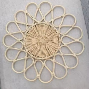Easy Clean Eco-Friendly 100pcs Europe Style Customizable Natural Seagrass Flower Placemats for Dining Room Decoration - Product Image 3