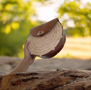 กระเป๋าใส่ตะกร้าหนังทรงกลมสไตล์โมร็อกโกแนววินเทจสำหรับผู้หญิงแฟชั่นฤดูร้อนทำจากฟางทำด้วยมือปาล์มถือได้ทุกวันสำหรับฤดูใบไม้ผลิ - Product Image 2