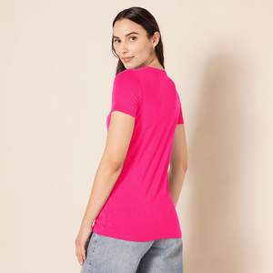 T-shirt d'été pour femmes Serene, doux, respirant, ample, fluide, extensible, écologique, coupe ajustée, toucher doux - Product Image 2