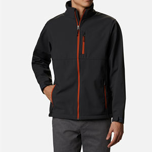 Chaqueta blanda para hombre aislada, resistente al viento e impermeable para deportes de invierno y aventuras al aire libre en climas fríos - Product Image 1